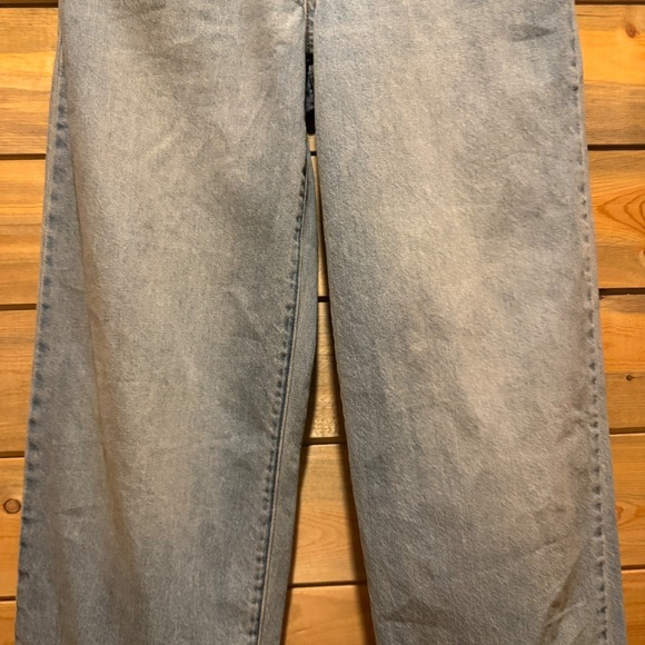 Levi's Premium Baggy Dad Jeans Light Wash Distressed Waist 25 - Picture 4 of 10
